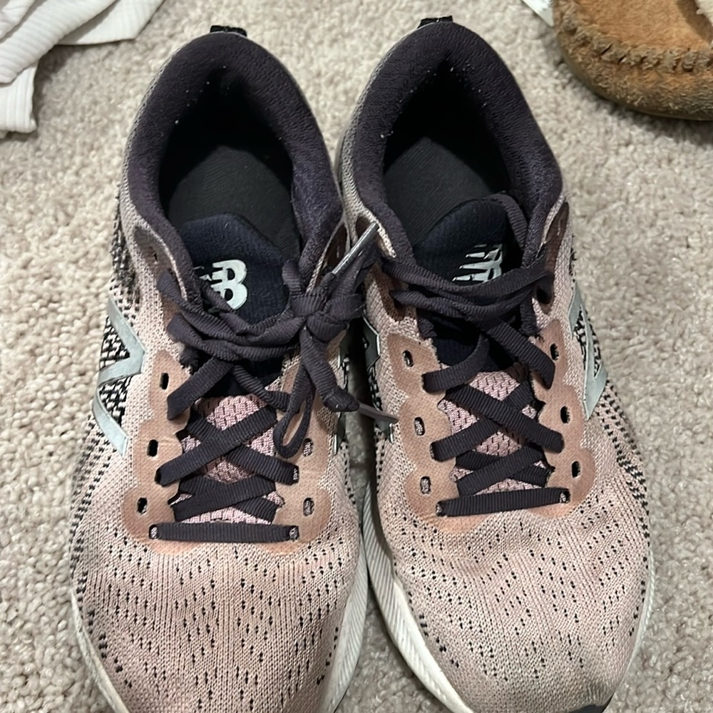 New balance running shoes